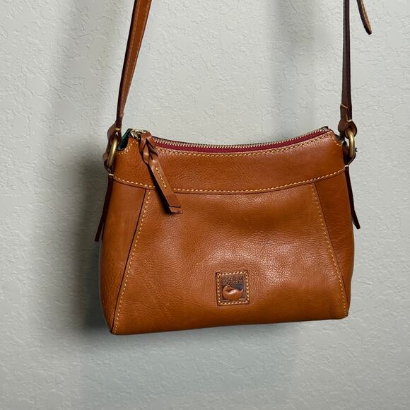 Dooney & Bourke Handbags - Women's Dooney Bourke Leather Florentine Small Cassidy Crossbody Natural NEW